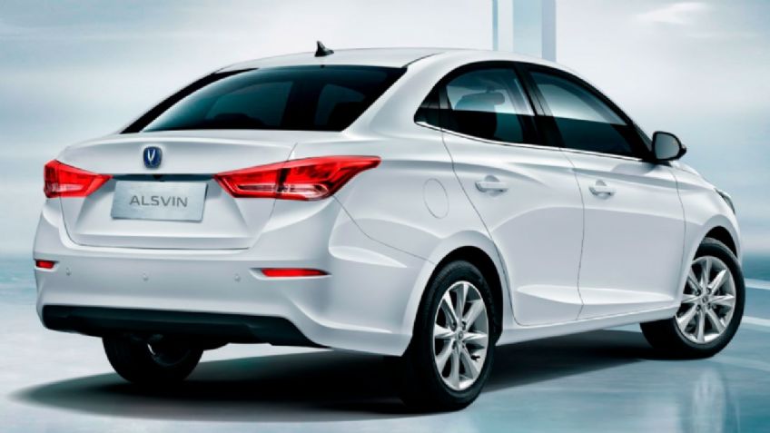 Changan Alsvin 2024: ¿Cuánta gasolina consume este sedán chino?, ¡llénale el tanque!