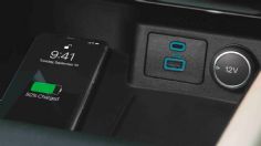 El motivo por el que NO debes cargar el celular en el auto o podrías arrepentirte