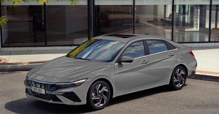 Precios y versiones del Hyundai Elantra 2024