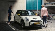 Contén la respiración antes de ver el auto de Mini con las 3b's: Bueno, bonito y barato