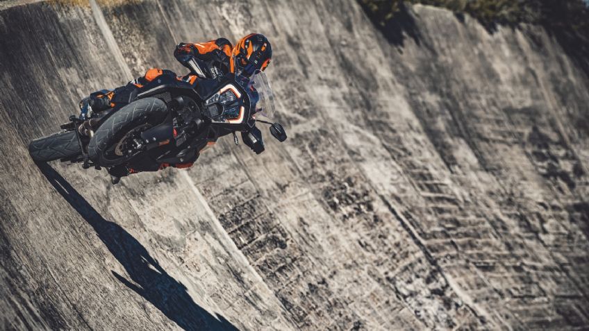 ¡Así será la KTM Super Adventure 2024! Cuándo podría presentarse esta motocicleta