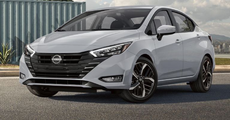 Nissan Versa