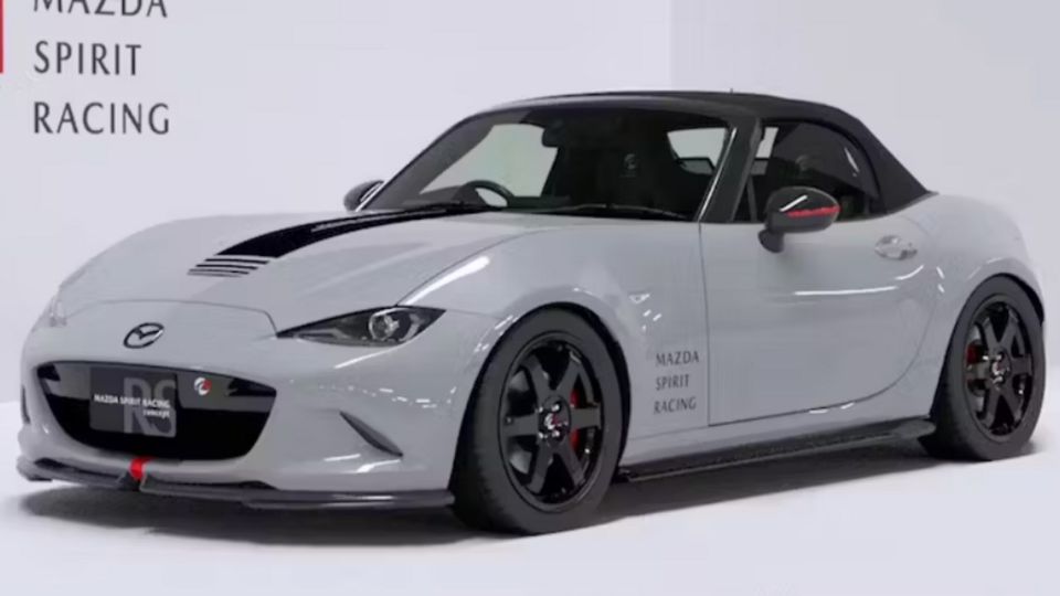 Ve las nuevas edicions Spirit Racing del Mazda MX-5 y Mazda 3