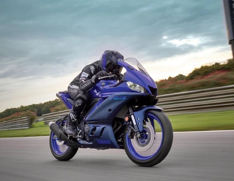 Yamaha YZF R3 2024 Características de esta motocicleta deportiva