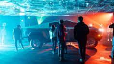 Lady Gaga y otros famosos que se enamoraron del Tesla Cybertruck y ya lo tienen en casa