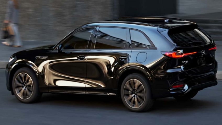 Mazda CX-70 2025, la SUV mediana de 2 filas de asientos es revelada