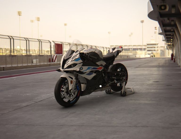 BMW S 1000 RR 2024 Características y especificaciones