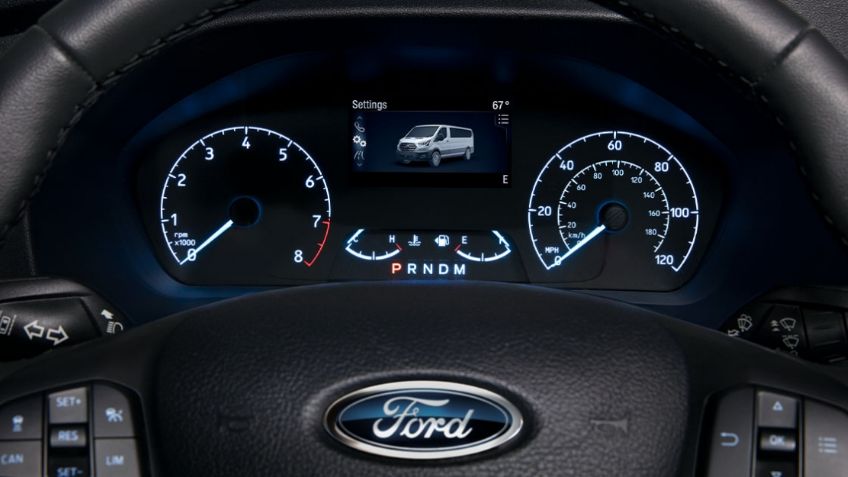 ¿Cuánto cuesta la Ford Transit Van 2024? Precios y versiones en México de la camioneta versátil