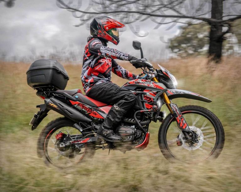 Vento Crossmax 300 Rally Características de esta moto doble propósito