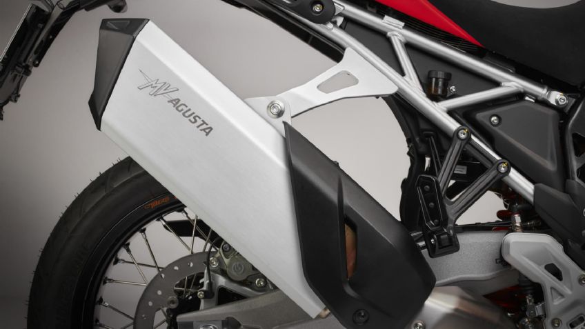 ¿Cuánto cuesta la MV Agusta LXP Enduro Veloce? Una moto para viajar y marcar el camino