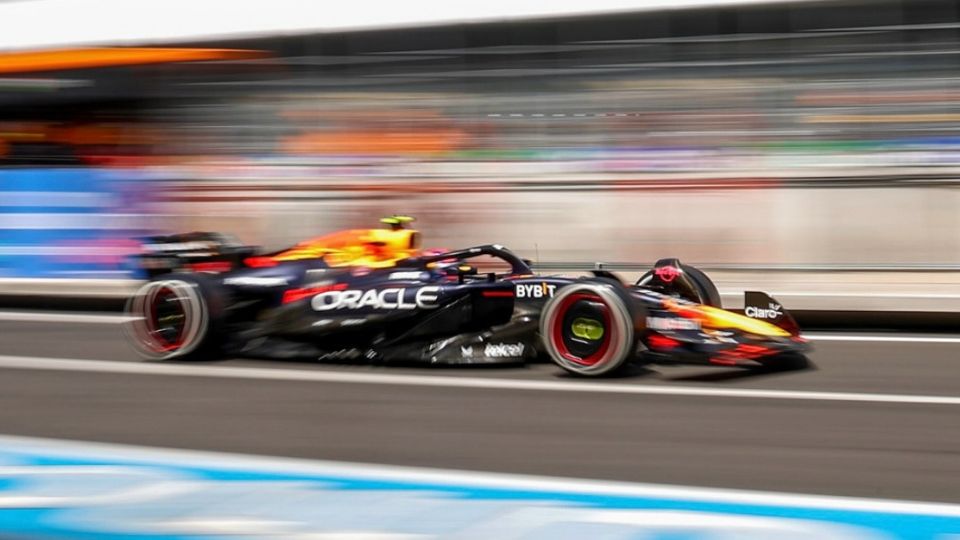 Considera que el Autódromo Hermanos Rodriguez no contará con estacionamiento este fin de semana. 
