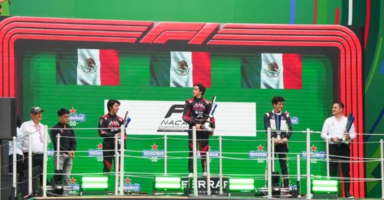 1-2 de Alessandros Racing 