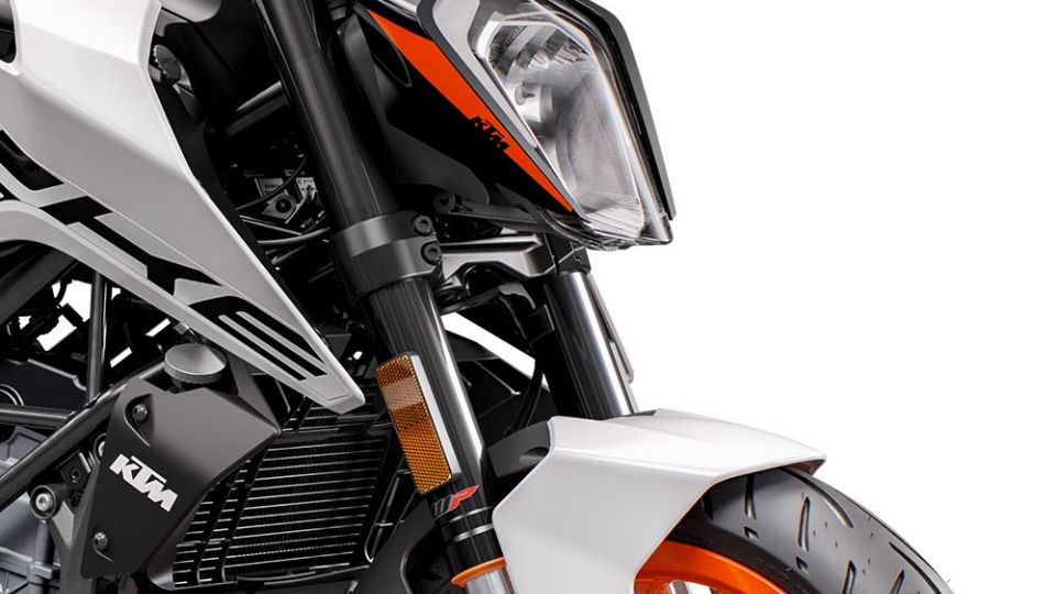 Es igual de agresiva que la KTM Duke 200