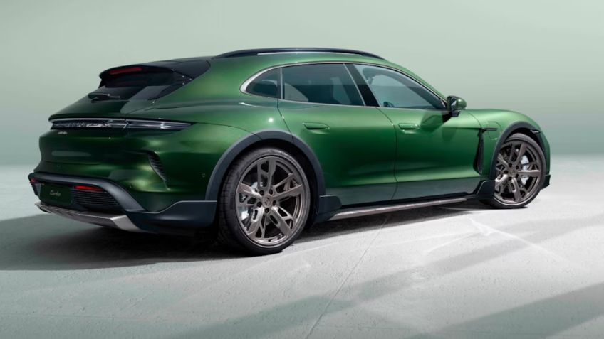 Porsche Taycan 4 Cross Turismo: La marca alemana demuestra que los eléctricos son divertidos
