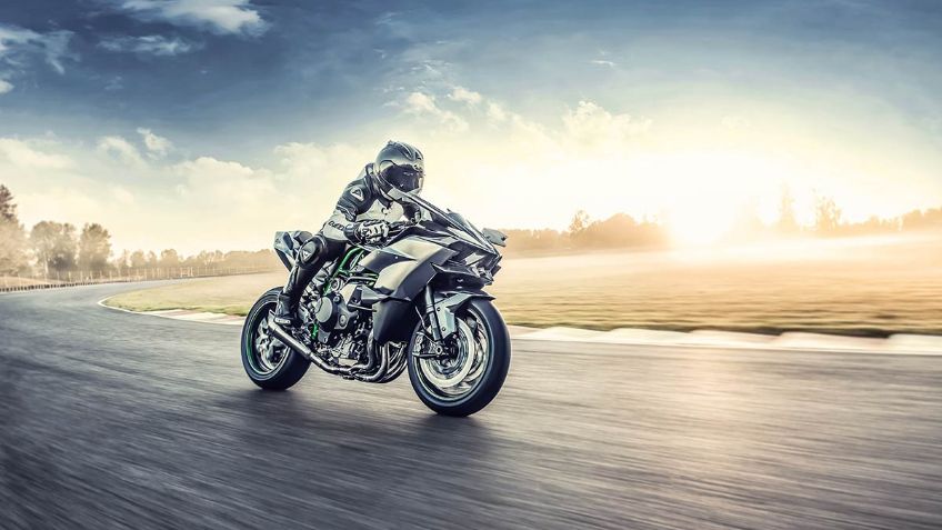 Cuánto segundos hace de 0 a 100 kilómetros por hora la Kawasaki Ninja H2R, una de las motos más rápidas del mundo