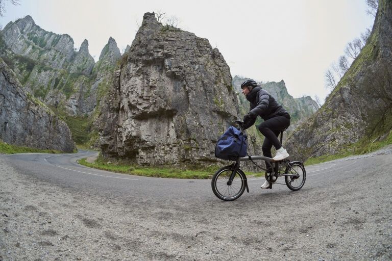 Características de la bicicleta plegable Brompton T Line