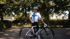 Valtteri Bottas compitió en la misma carrera de ciclismo de gravel que Mathieu van der Poel