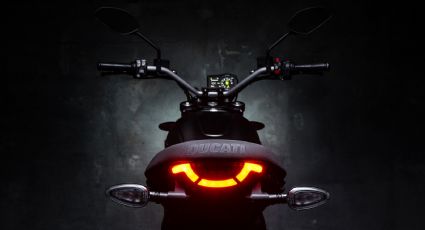 Ducati Scrambler Icon Dark: Una nueva motocicleta audaz y minimalista