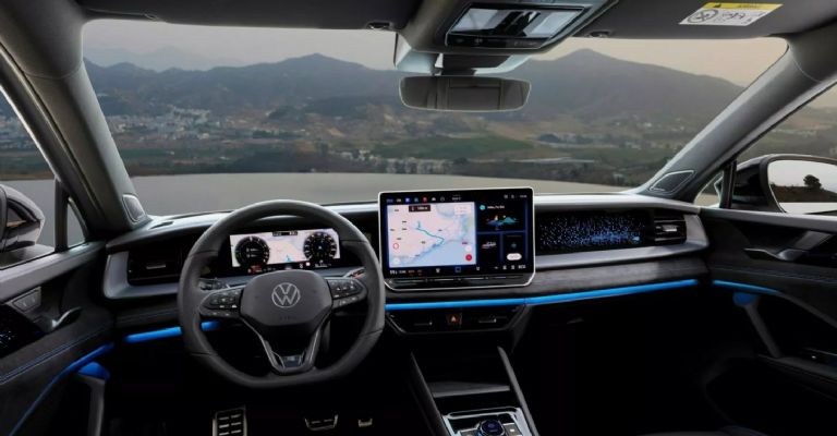 Interior de la Volkswagen Tayron 2025