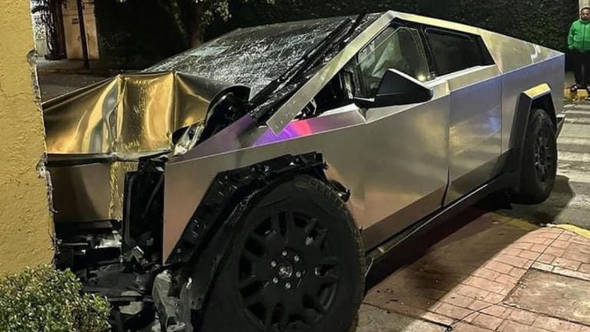 Chocan un Tesla Cybertruck a poco tiempo de que llegaran estas camionetas eléctricas a México