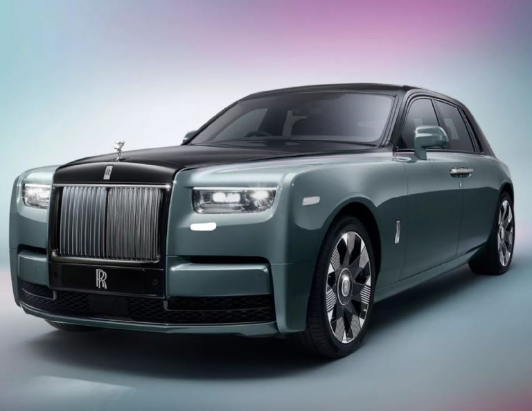 Jake Paul y su Rolls Royce Phantom