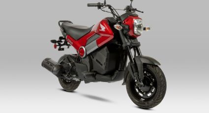 ¿Cuántos kilómetros recorre la moto Honda NAVi 110 con el tanque lleno?