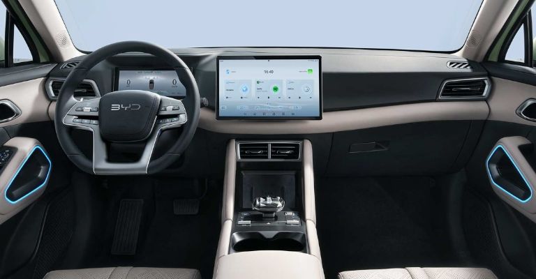 Interior BYD Yuan Pro 2025