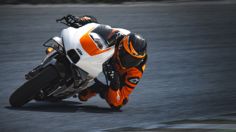 ¿Qué velocidad alcanza la KTM RC 8C 2024? Una moto preparada para la competición