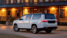 Características y precios de Jeep Grand Wagoneer L, ¡es enorme!