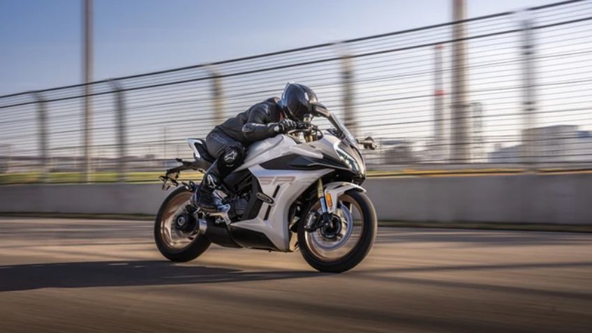 ¿Cuánto corre la CFMoto 450SR S TC 2025? Una moto deportiva inspirada en las carreras profesionales