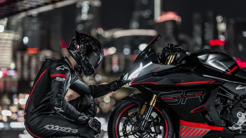 ¿Cuánto corre la CFMoto 450SR? Es una motocicleta deportiva china futurista y conceptual