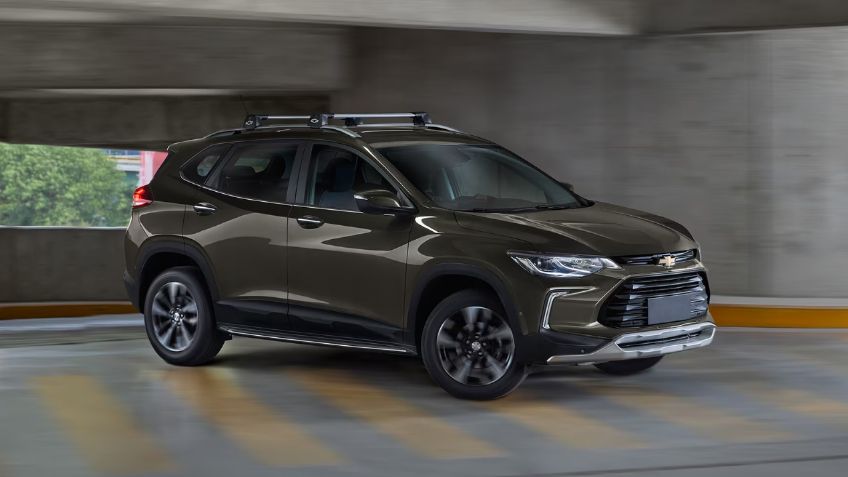 Camioneta espaciosa y barata del 2025, a la que le cabrían todos los regalos y las ollas del recalentado de Navidad