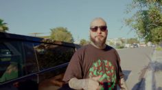 ¡El rap sí deja! Dharius le regaló una camioneta Tesla Cybertruck a sus hijos a finales de 2024