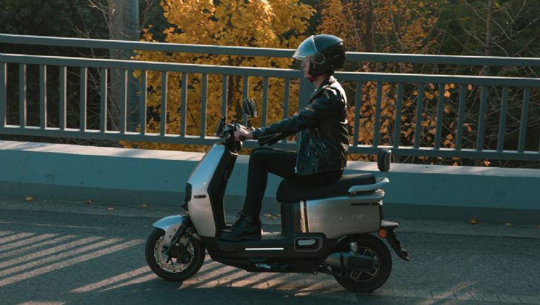 BYD crece y ahora entra al mercado de las motocicletas