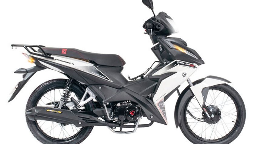 Carabela Hunter 110: Una de las motos mexicanas más baratas y sencillas de conducir