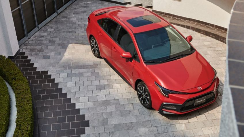 ¿Qué precio tiene el Toyota Corolla 2024 en México?