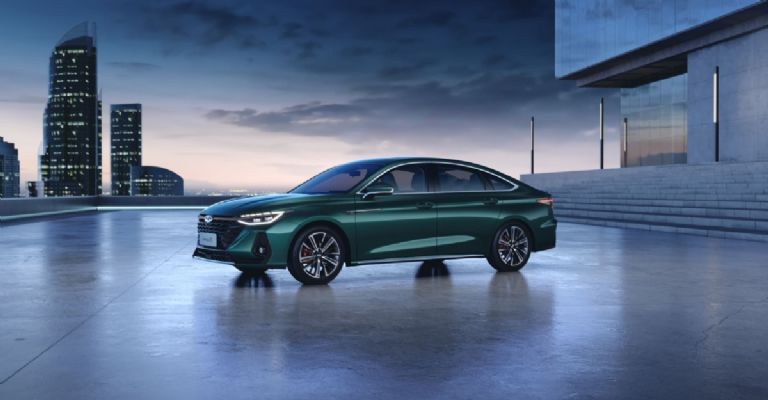 Chirey Arrizo 8 2024