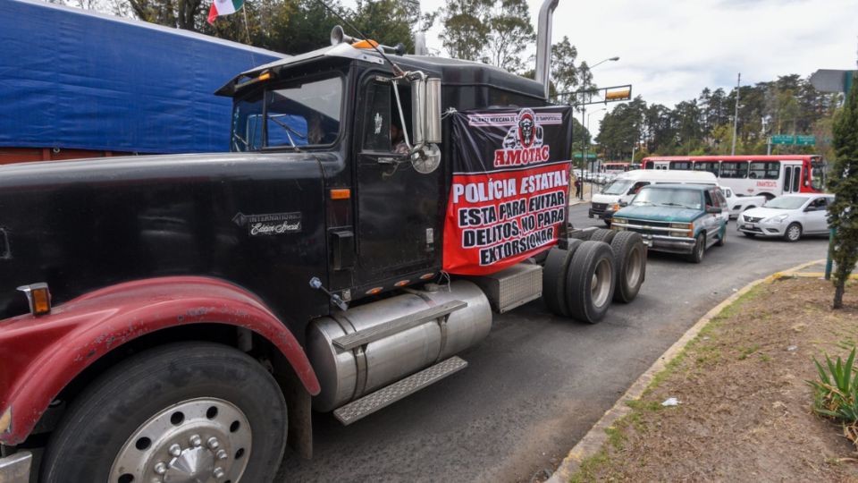 Los transportistas están exigiendo seguridad en las carreteras.