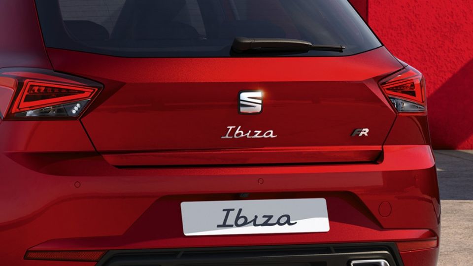 El SEAT Ibiza ya se encuentra disponible para su modelo 2024.