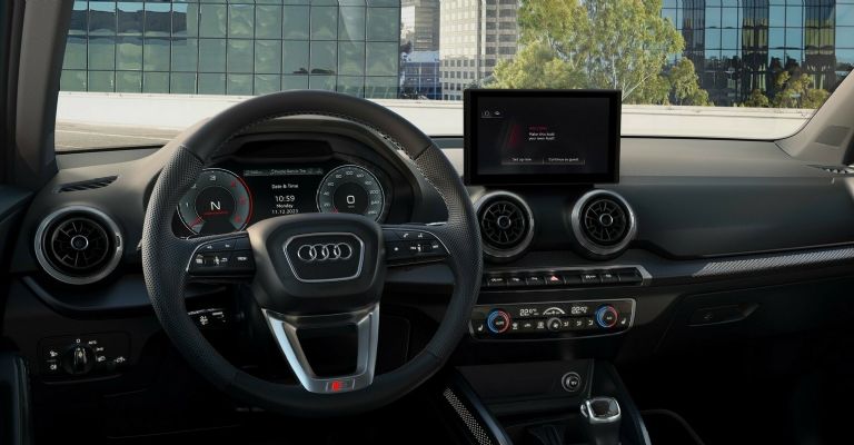 Interior de la Audi Q2 2025