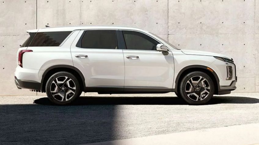 No es una SUV de lujo, pero es de las mejor equipadas y espaciosas del 2024