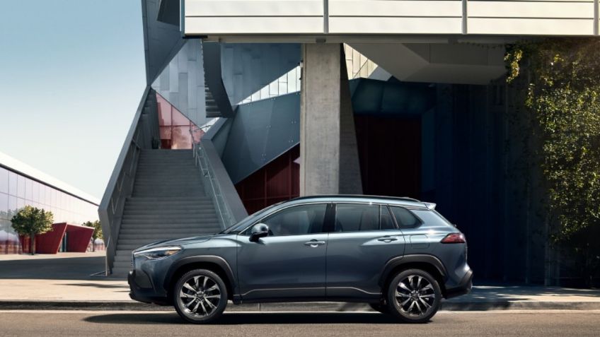 ¿Qué precio tiene la Toyota Corolla Cross 2024 en México?