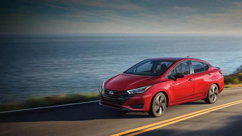 ¿Cuántas bolsas de aire tiene el Nissan Versa 2024?