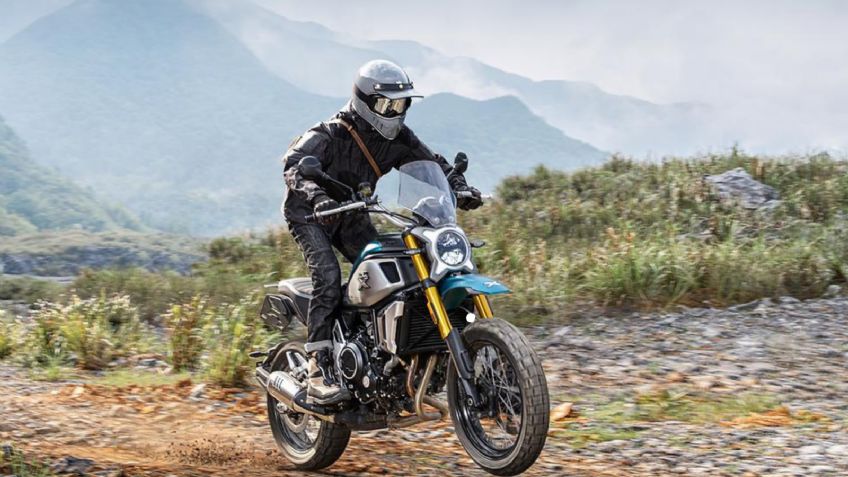 CFMoto 700CL-X Adventure: Una motocicleta china y neo retro para diferentes terrenos este 2024