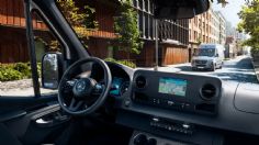 No es asiática, pero es una van alemana 2024 lista para el trabajo con pasajeros