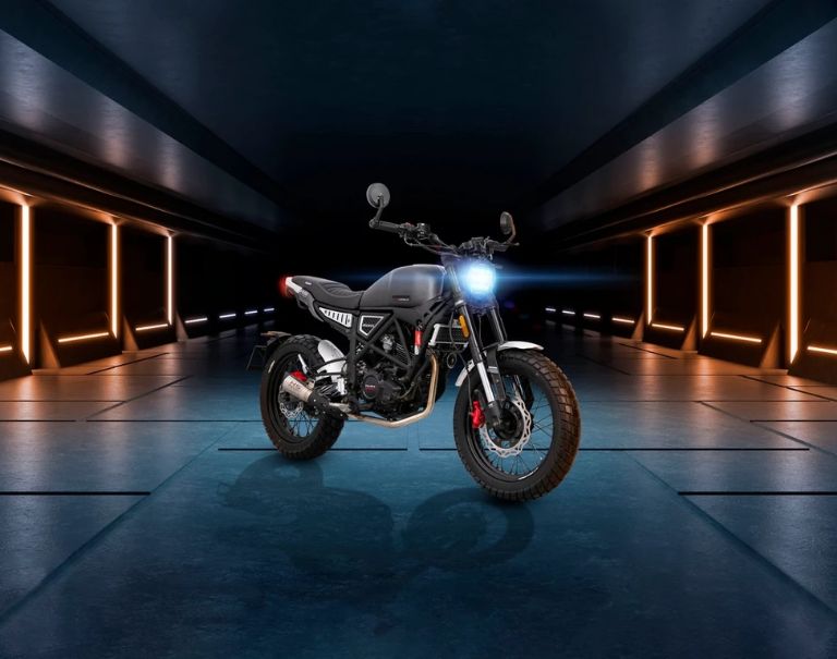 Cuánto cuesta la Veloci Dark Thunder Hyper Scrambler 250 RR