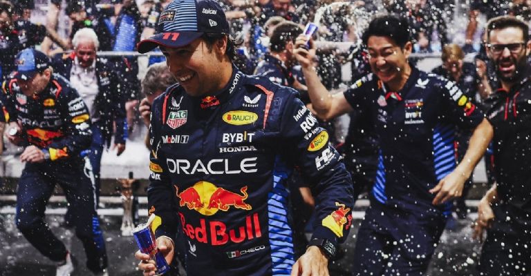 Checo Pérez en el GP de Arabia Saudita 2024