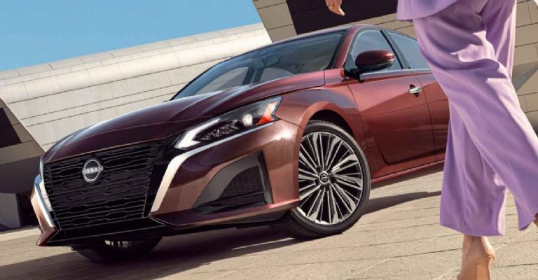 Nissan Altima 2024