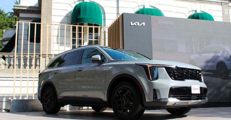 Precio de Kia Sorento 2024