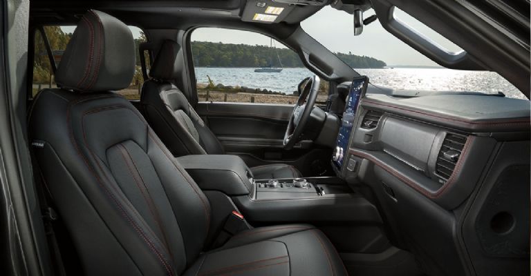 Ford Expedition Stealth Performance 2024